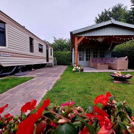 Familychalet De Schaapskooi, 6-Persons, Big Private Garden, Dogs Aloud Hotel Westergeest Buitenkant foto